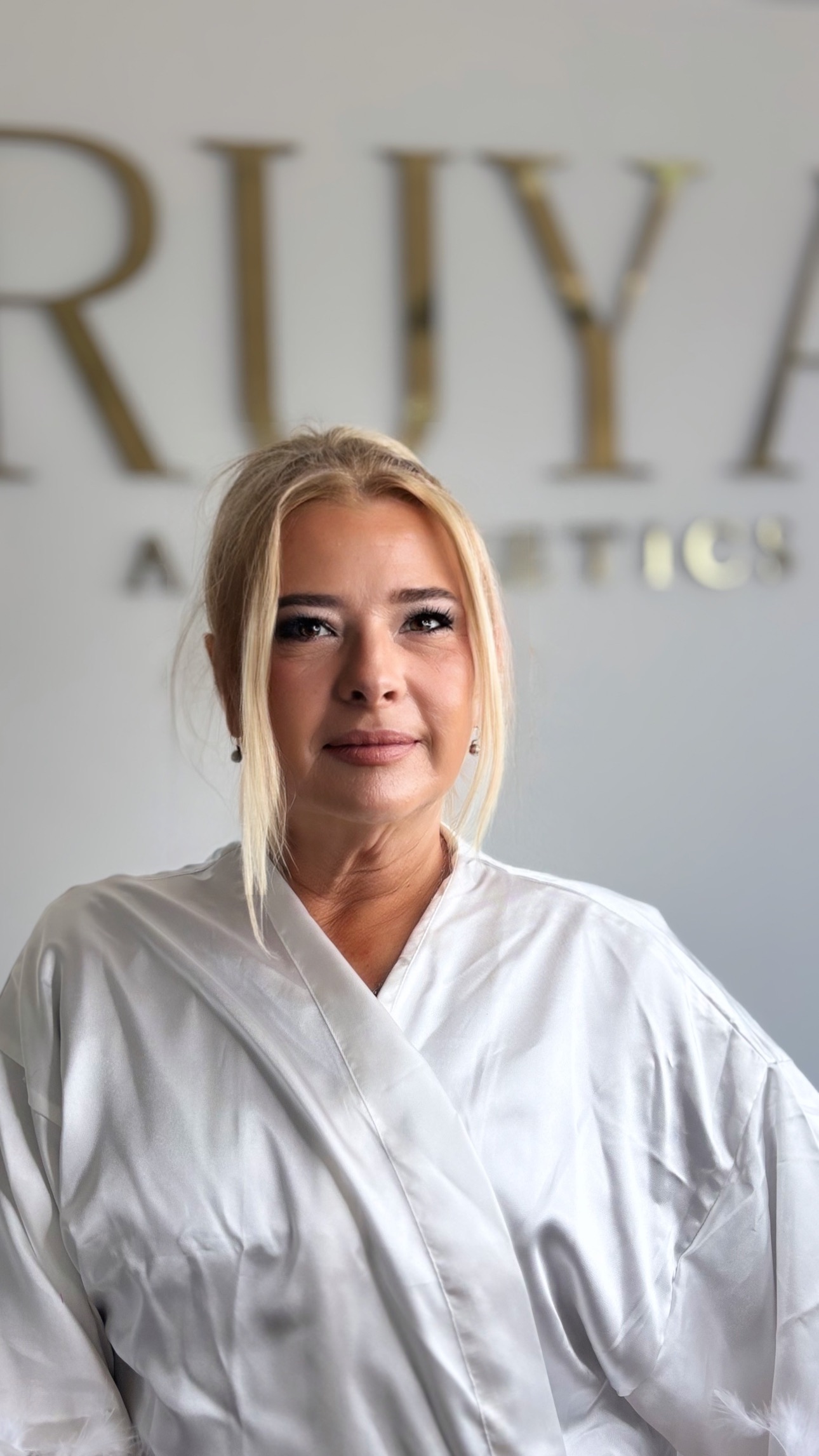 Ličenje pri Ruya Aesthetics